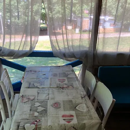 Caravans And Bungalows Vayana Kemping Sozopol
