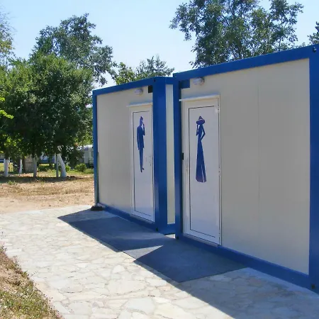 Caravans And Bungalows Vayana Campsite *